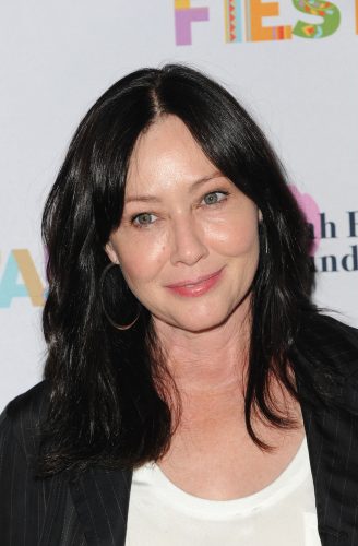 Shannen Doherty: Έφυγε από τη ζωή η αγαπημένη ηθοποιός