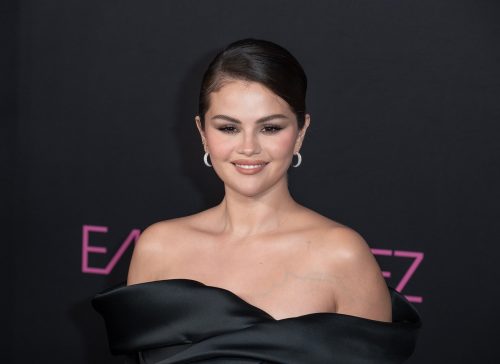 Selena Gomez: Έκανε τα τέλεια νύχια για την άνοιξη