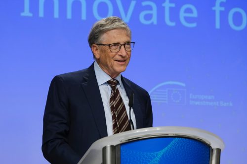 Μπιλ Γκέιτς: H εβδομάδα θα έχει δύο εργάσιμες μέρες σε 10 χρόνια