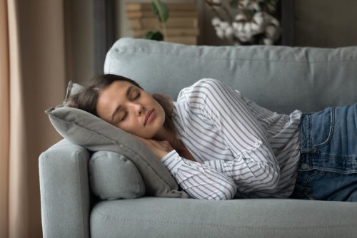 Power nap: Ο μικρός ύπνος που κάνει θαύματα