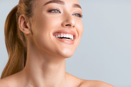 Αλογοουρά: Μήπως τελικά δεν κάνει καλό στα μαλλιά;