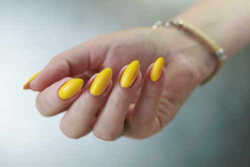 Νύχια: Τα πιο cool nail designs για το καλοκαίρι του 2025