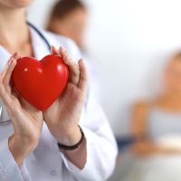 6 σημάδια που δείχνουν ότι μπορεί να κινδυνεύει η καρδιά μας