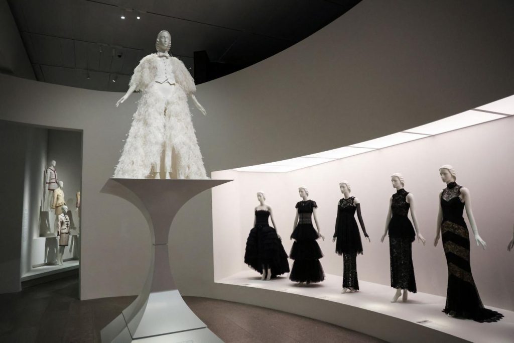 Met Gala 2025: Η λίστα των καλεσμένων – Ποιο είναι το νέο θέμα