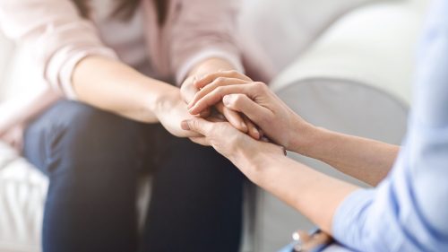 Μεγαλύτερο για τις γυναίκες το ψυχολογικό κόστος του καρκίνου
