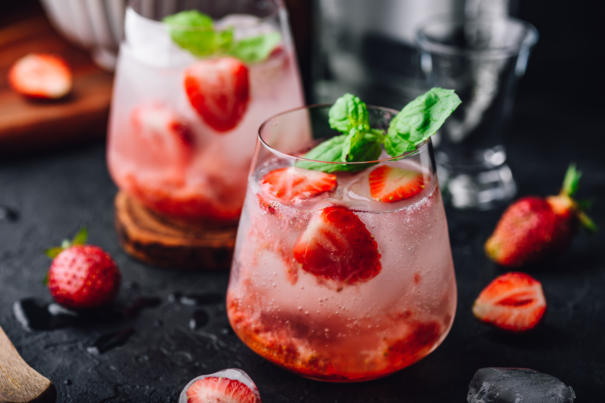 Το mocktail με φράουλες που θα κάνετε όλο το καλοκαίρι