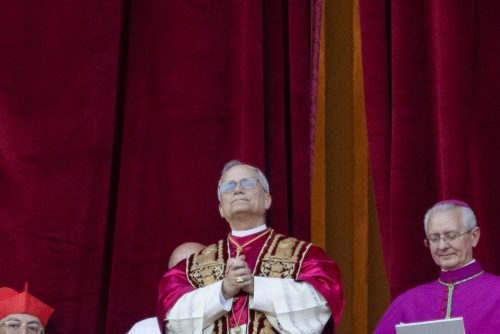Βατικανό: Έγινε η τελετή ενθρόνισης του πάπα