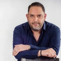 Στέλιος Διονυσίου: Παντρεύεται την Αγνή Καλουμένου