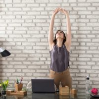 “Ασκήσεις-σνακ” κατά της καθιστικής ζωής