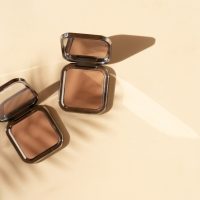 Bronzer: Τα hacks για να το εφαρμόζετε σαν επαγγελματίας makeup artist
