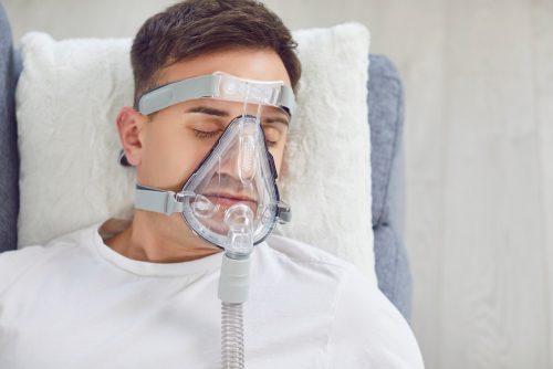 Υπνική άπνοια: Ο «εχθρός» που έρχεται τη νύχτα