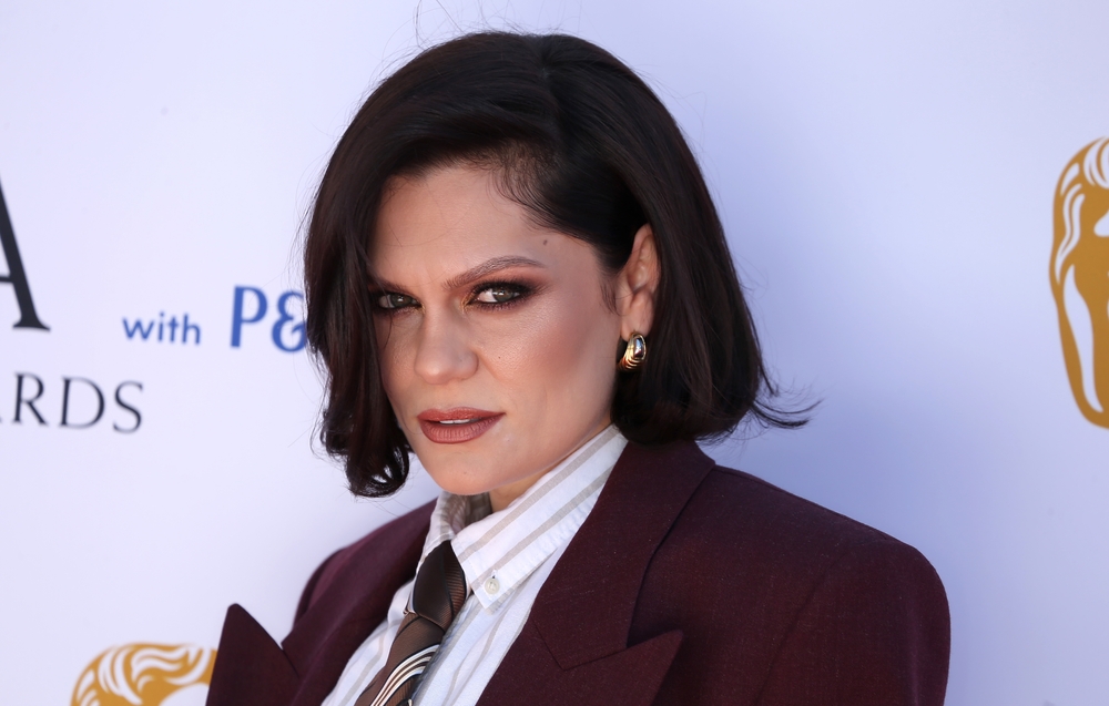 Jessie J: Διαγνώστηκε με καρκίνο του μαστού