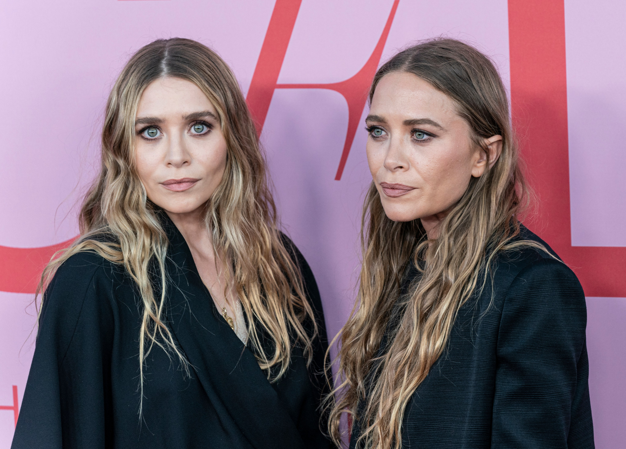 Olsen waves: Πώς θα αποκτήσετε το trending ανεπιτήδευτο look