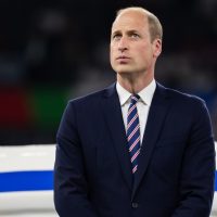 Πρίγκιπας Γουίλιαμ: Η πρώτη συνάντηση με τη βασίλισσα Ελισάβετ – Το σχόλιο που έμεινε στην ιστορία