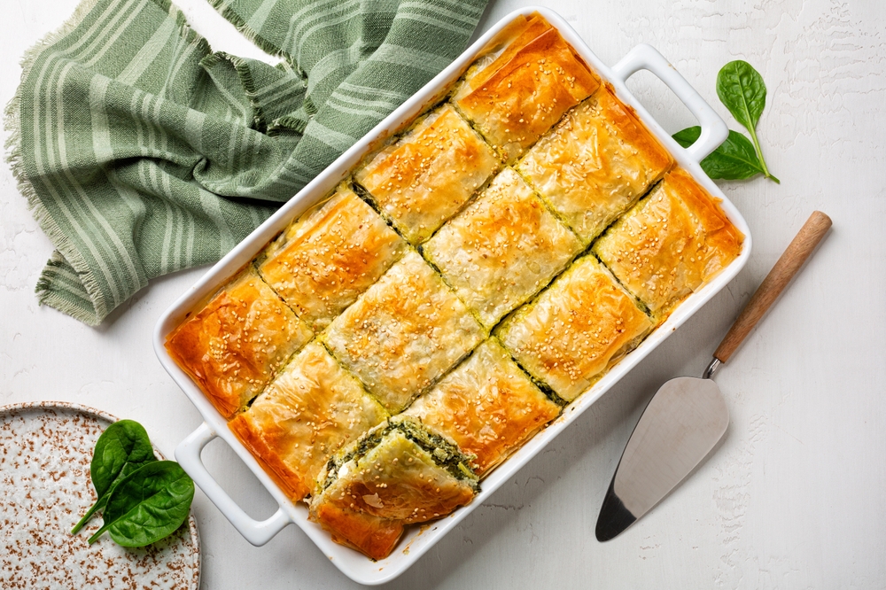 Σπανακόπιτα με κρούστα καλαμποκιού