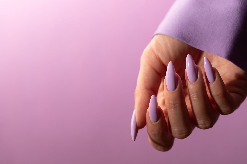 July nails: Οι πιο hot αποχρώσεις για τα μανικιούρ του Ιουλίου