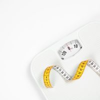 Θερμιδικό έλλειμμα: Πώς να το πετύχεις χωρίς να μετράς θερμίδες