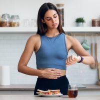 Η νηστεία που έγινε lifestyle statement: Η αλήθεια πίσω από τη δημοφιλή τάση