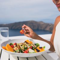 Γυναίκες και άνοια: Ποια διατροφή μειώνει τον κίνδυνο;