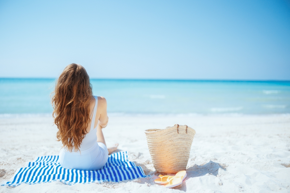 «Happy summer daze»: Η επιστήμη πίσω από το γιατί αγαπάμε τόσο πολύ το καλοκαίρι