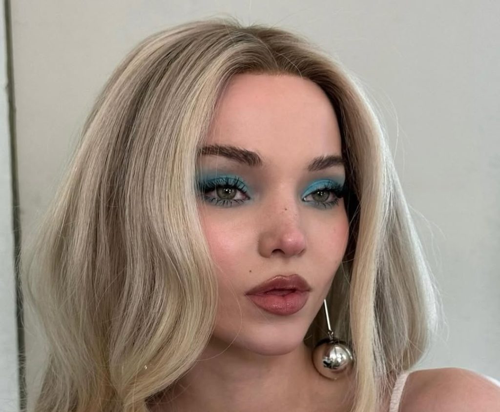 Τα 5 κορυφαία eye looks σε μπλε αποχρώσεις που θα αντιγράψουμε