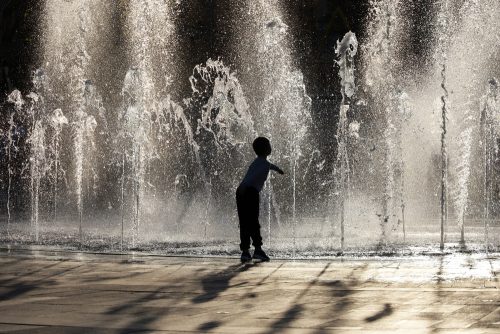 Αίθριος ο καιρός: Τοπικές μπόρες και άνοδος της θερμοκρασίας