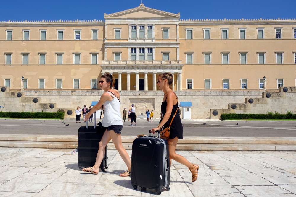 Καιρός: Πέφτει η θερμοκρασία σήμερα, Τρίτη – Αναλυτική πρόγνωση