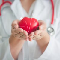 Χοληστερόλη: Αντιμετωπίζουμε τον «ήσυχο εχθρό» της καρδιάς μας