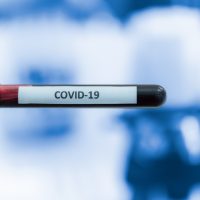 COVID και γρίπη ξυπνούν «κοιμισμένα» καρκινικά κύτταρα