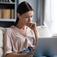 Πρέπει να πάρετε μια δύσκολη απόφαση; Πέστε για ύπνο!