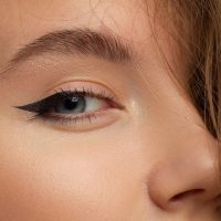 Eyeliner: Το μόνο tip που χρειάζεστε για να το εφαρμόζετε τέλεια