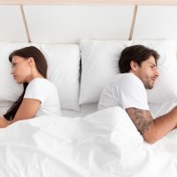 Έρευνα: Γιατί οι άνθρωποι κάνουν λιγότερο σεξ σήμερα;