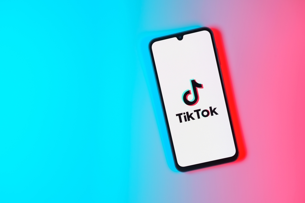 TikTok: Το «delulu» μπαίνει στο λεξικό του Κέμπριτζ