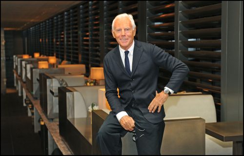 Τζιόρτζιο Αρμάνι: Πλήθος κόσμου και VIP τον αποχαιρετούν