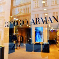 Giorgio Armani: Το κύκνειο άσμα ενός μύθου της μόδας