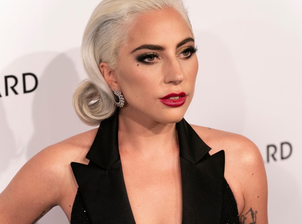 Με αγάπη και ευγνωμοσύνη: Η Lady Gaga αφιέρωσε τη νίκη της στον Μάικλ Πολάνσκι στα VMA