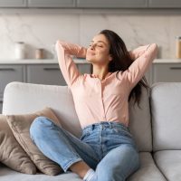 Σαββατοκύριακο: 10 hacks για να επαναφορτίσεις μυαλό και σώμα