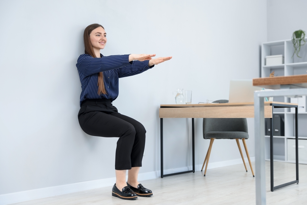 Ασκήσεις: 10 σετ των 3 λεπτών στο γραφείο είναι αρκετά!