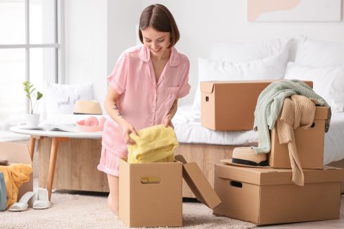 Decluttering: Κίνηση αυτοφροντίδας ή παγίδα;
