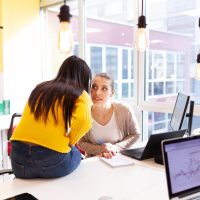 4 λάθη που σαμποτάρουν την ευτυχία μας στη δουλειά