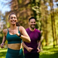 Γυναίκες VS ανδρών: Ποιος πρέπει να κάνει έξτρα χιλιόμετρα;