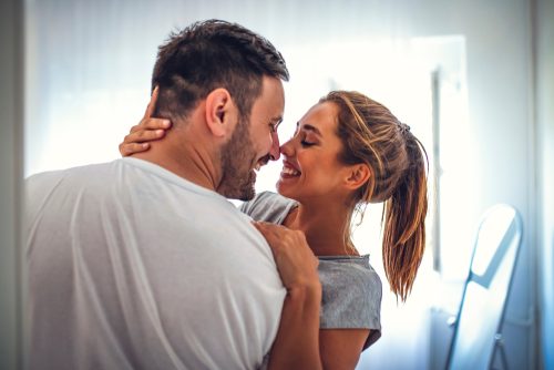 Τελικά προτιμούν οι γυναίκες τα «κακά παιδιά»;