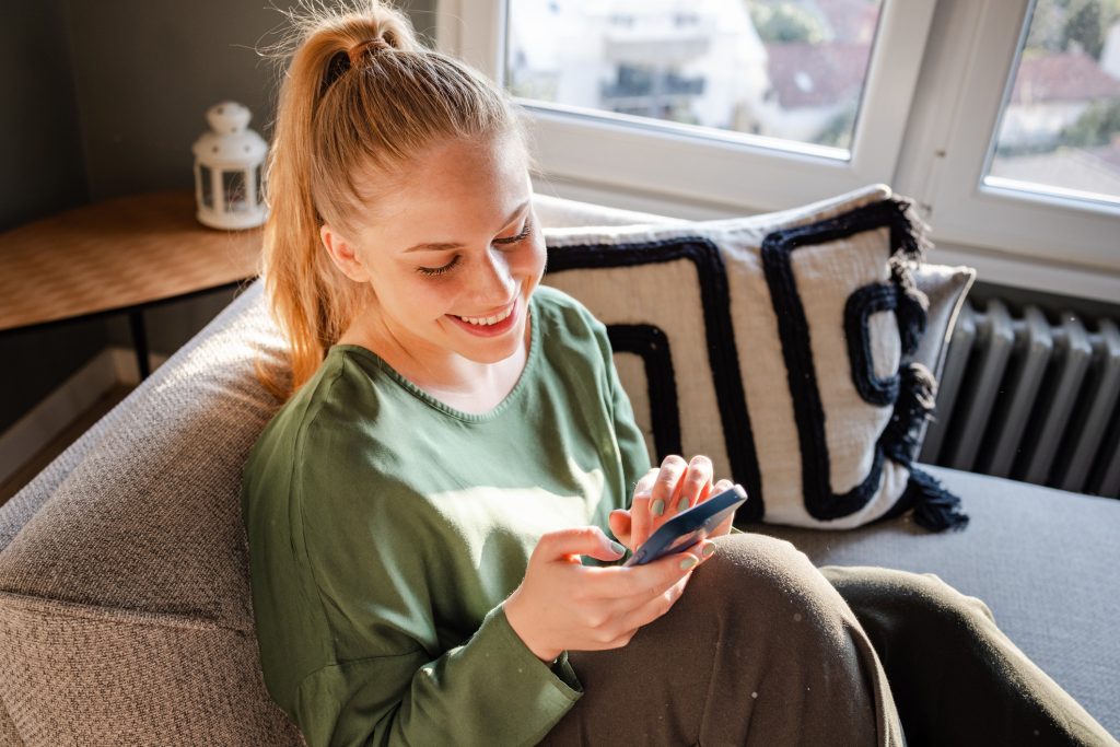Hopescrolling: Η τάση που αναβαθμίζει την social εμπειρία μας
