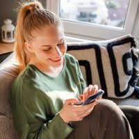 Hopescrolling: Η τάση που αναβαθμίζει την social εμπειρία μας