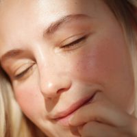 Έχετε θαμπό ή ξηρό δέρμα; 3 tips για να αποφύγετε αυτή την κατάσταση