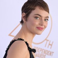 The lixie cut: Το ιδανικό κούρεμα αν δεν θέλετε να κόψετε κοντά τα μαλλιά σας