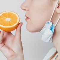 COVID: Μειωμένη όσφρηση έως και 2 χρόνια μετά