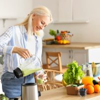 Οι καλύτερες τροφές για υγιή οστά μετά τα 50