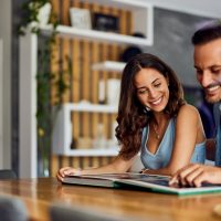 Smartphones: 12 πράγματα που μας έχουν «κλέψει»