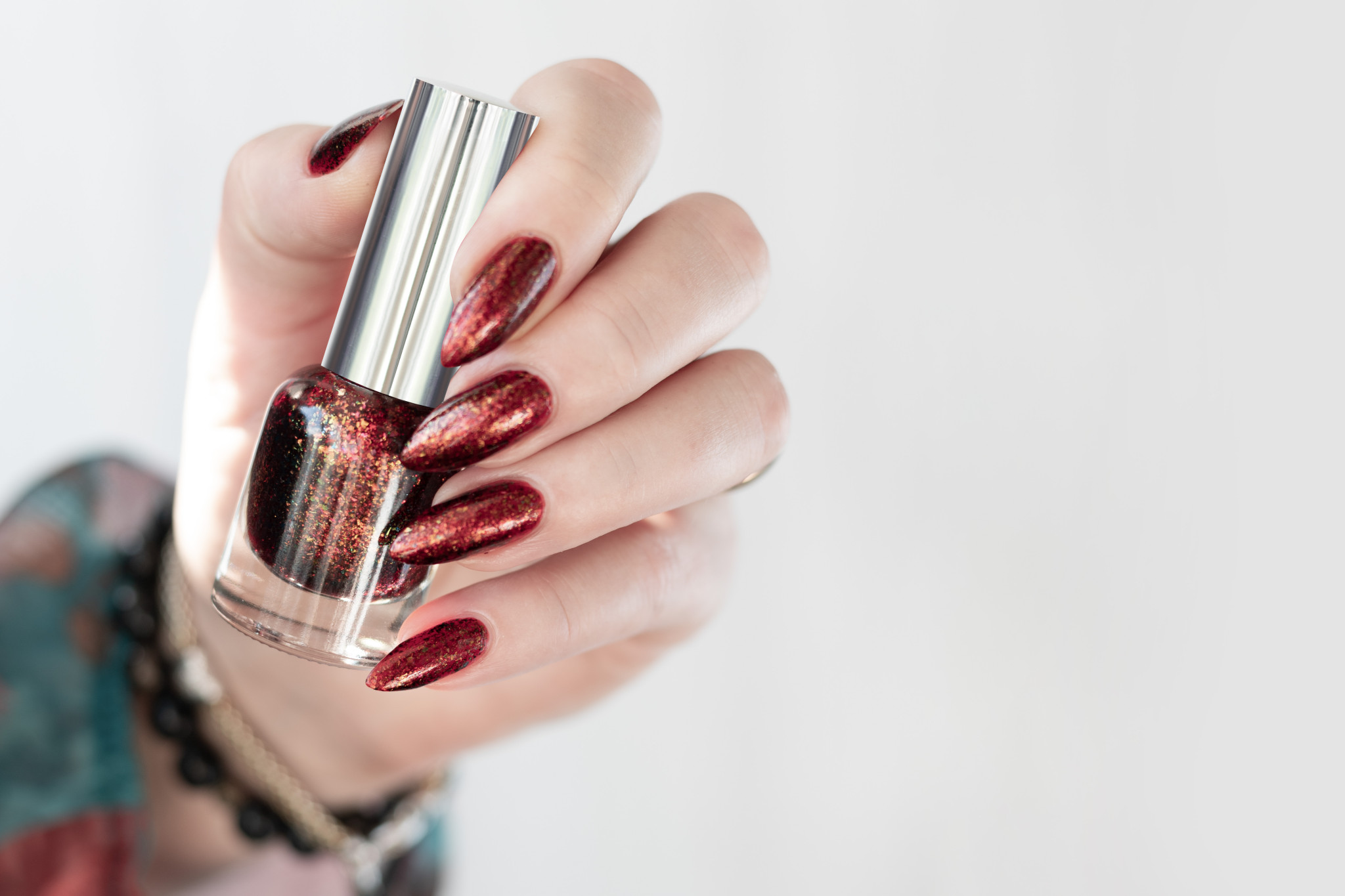 Cinnamon-sugar nails: Το απόλυτο χειμερινό mani